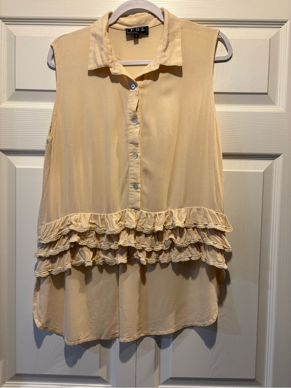 POL beige cream sleeveless button down ruffle high low blouse top cotton sz S